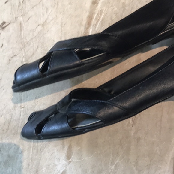 Naturlizer Peep Toe Cut Out Summer Flats, Black - Picture 9 of 13